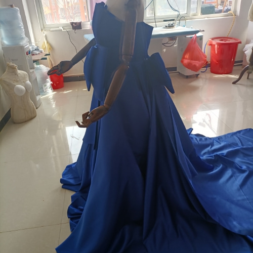 クラシカル 青/ブルー光沢サテンベアトップリボントレーン/ロング  