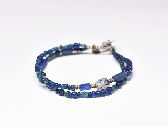 古琉璃水晶、羅馬玻璃和藍色混合仿古珠雙手鍊 第3張的照片