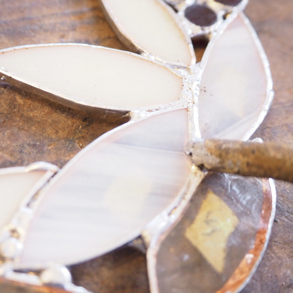 <galasha>お家でステンドグラスキットー冬色リース 4枚目の画像