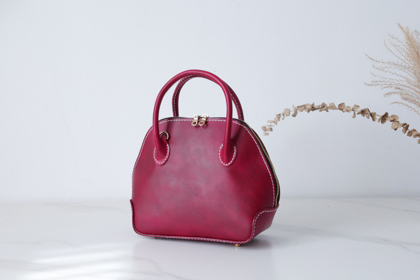 貝殻形本革手作りトートバッグ