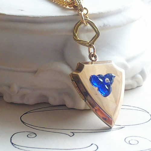 ヴィンテージ Blue-flower／ShieldｰLocket クラシカルネックレス  