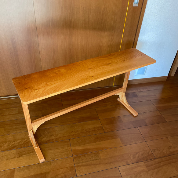 ★特注★木製ベッドサイドテーブル 1枚目の画像