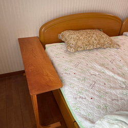 ★特注★木製ベッドサイドテーブル 2枚目の画像