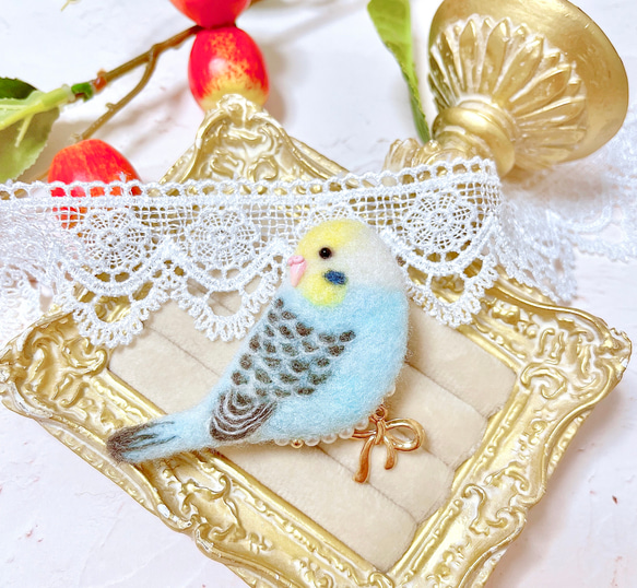 セキセイインコ ブローチ 羊毛フェルト ブローチ もふもふ。 通販