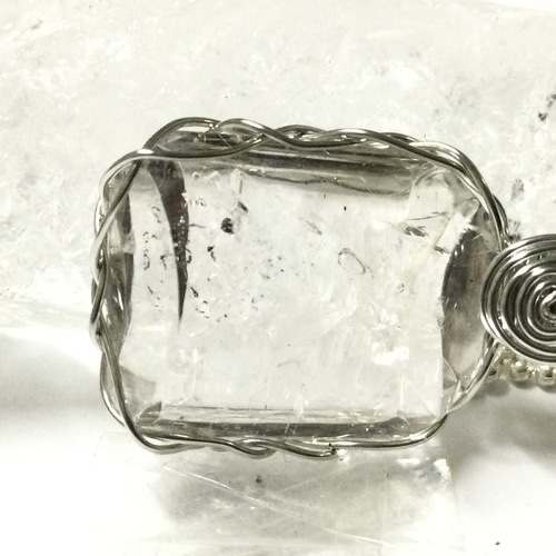 【ウォーターインクォーツ】水晶⭐︎水・鉱物入り⭐︎動く⭐︎ネックレスsilver925 激レア！一点物☆送料無料 ヒーリングストーン 天然石 ヒマラヤ