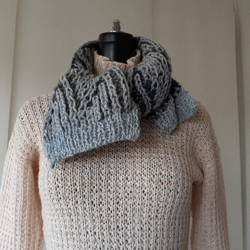 グレー系のマフラー マフラー Christie 通販 14865754｜Creema