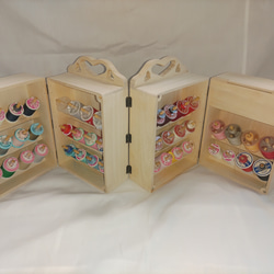 ミシン糸+ボビン 44個収納　便利な糸立て木製裁縫箱　ソーイングボックス　折り畳み収納ケース　♡型ピンクッション付 2枚目の画像