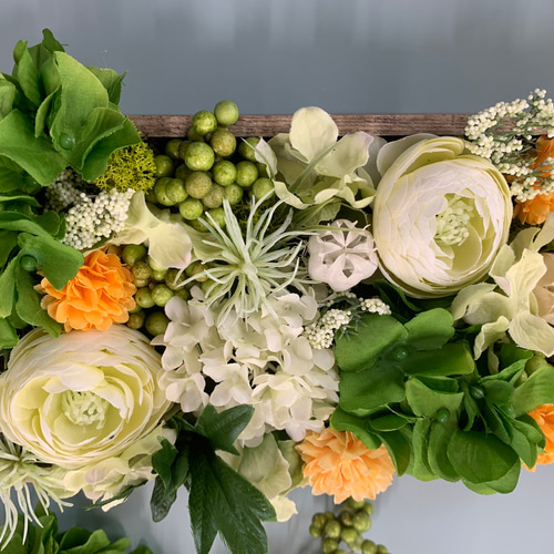 壁掛けフラワーボックス ホワイトグリーン アートフラワー Oriental