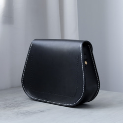 牛革レザーショルダーバッグ サドルバッグポシェット 手染め / 総手縫い 6枚目の画像