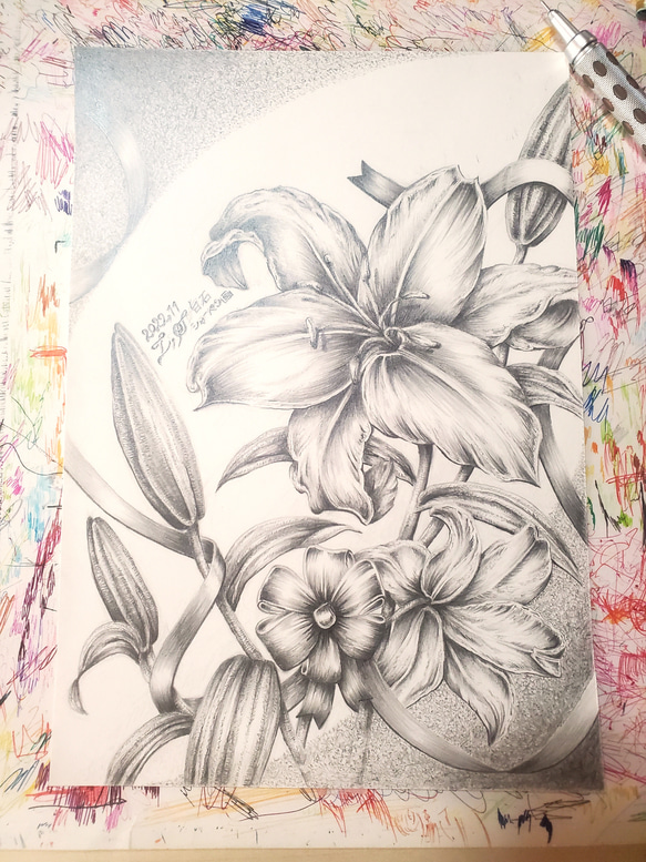 【シャーペン画】枯れない花を描きましょう✍️ 2枚目の画像