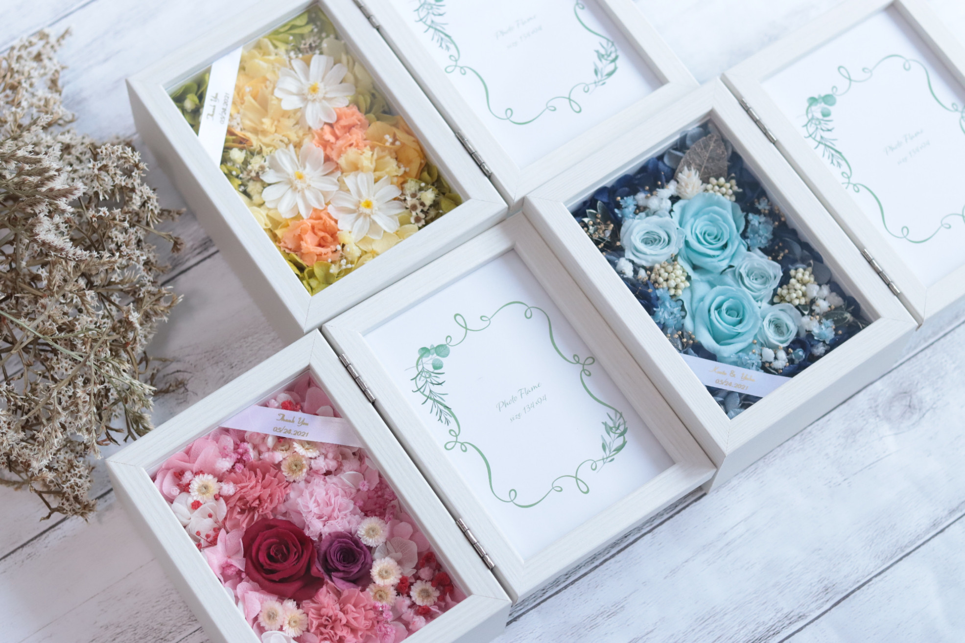 【イニシャル&日付リボン】選べる３色フォトフレーム＊子育て感謝状・両親贈呈品記念日・母の日・敬老の日・結婚&出産祝