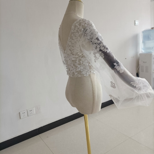 ウエディングドレス ボレロ 3D立体レース刺繍 Vネックドレス