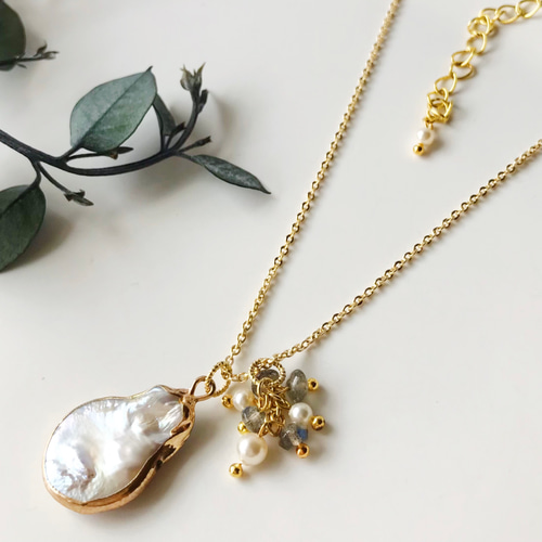 送料無料】変形バロックコイン淡水パールとラブラドライト＊ロング