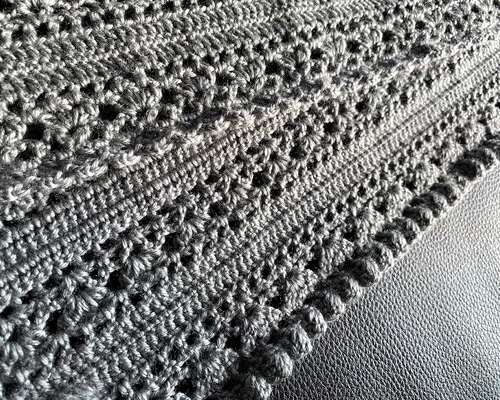 手編み大判マット　ブランケット Amazon｜チャンキーニットブランケット手作り編み物プレミアムソフト