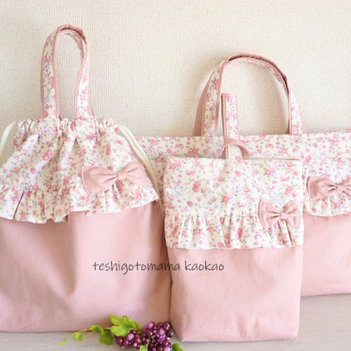 再×2♡入園入学グッズ♡女の子・フリルシューズバッグ（上履き入れ