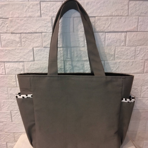 ハンドメイド☆ポーチ&トートバッグ 送料込】チャコールグレー帆布×ダルメシアン A4サイズサイド