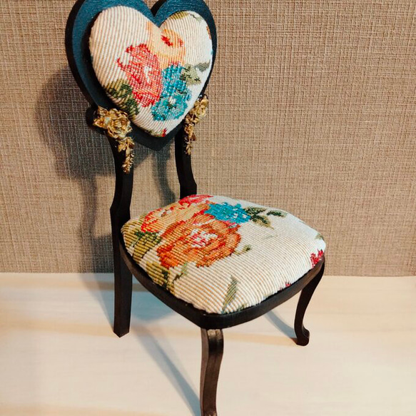 1/6サイズ　ロココ調＆ブロンズ薔薇モチーフ　椅子：バラ柄ゴブラン 黒茶　ゴールド 2枚目の画像