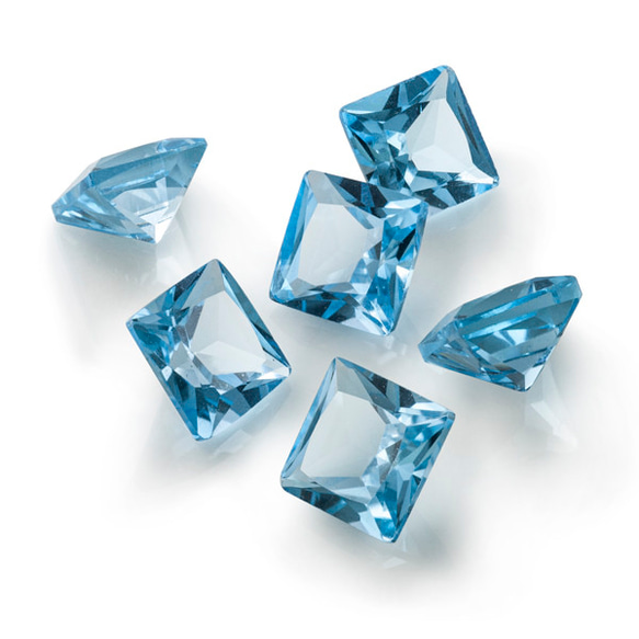 1粒売り　宝石質スイスブルートパーズAAA　ルース　プリンセスカット4×4×2.5mm 1枚目の画像