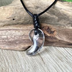 霊峰ヒマラヤからの贈り物/ヒマラヤ水晶勾玉/ 天然石 ストーン