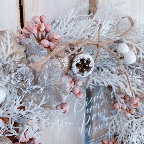 ラスト♡SALE！ホワイトクリスマス♡【クリスマスリース】キラキララメ