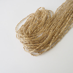 チェコ シードビーズ(11/0) ブラスラインクリスタル #PE05-B.CR / オートクチュール刺繍糸通しビーズ 1枚目の画像