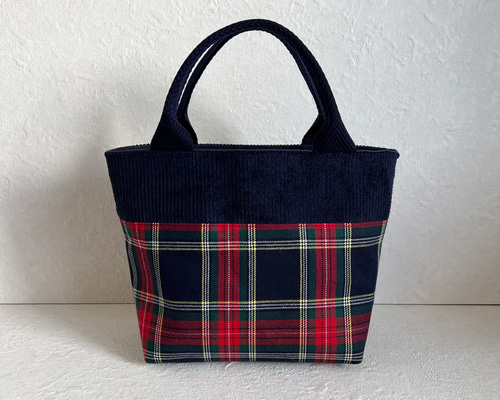 3fbc7a4eb44b3f1914709f0392e3ec