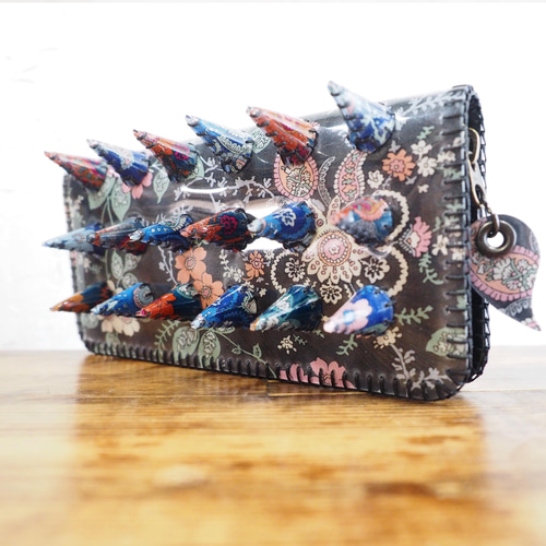 1点在庫アリ】リバティ トゲトゲラセンビィ・コットン財布 長財布