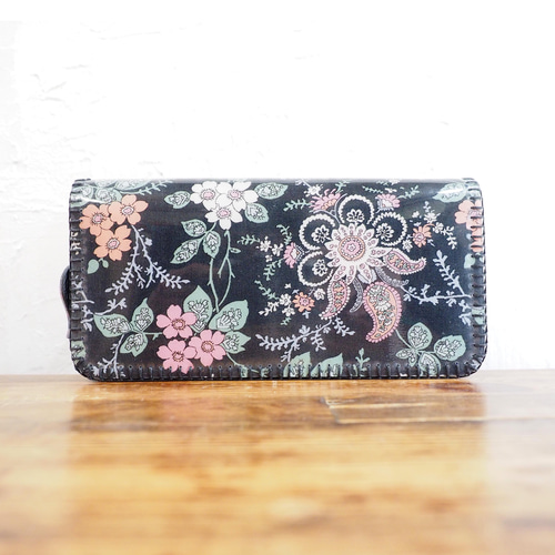 1点在庫アリ】リバティ トゲトゲラセンビィ・コットン財布 長財布