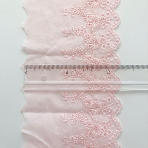 コットン刺繍レース（ベビーピンク）【0.5y/45cm】〈生地・布