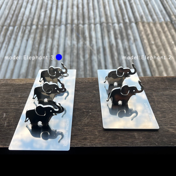 象のドッペルゲンガー キーフック ステンレス 鏡面材 オブジェ 鍵掛け Model:ELEPHANT2 4枚目の画像