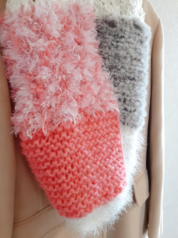 《ふわもこ可愛い手編みスヌード》　肌に優しい　ウール　 日常使いに最適　あたたかみのあるピンク　冬支度2022 5枚目の画像