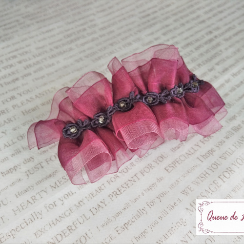 ふわふわオーガンジーリボンのバレッタ（ボルドー） バレッタ うさぎの  