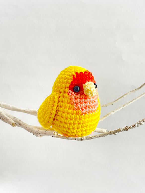 コザクラインコ（ゴールデンチェリー）あみぐるみ：かわいい小鳥