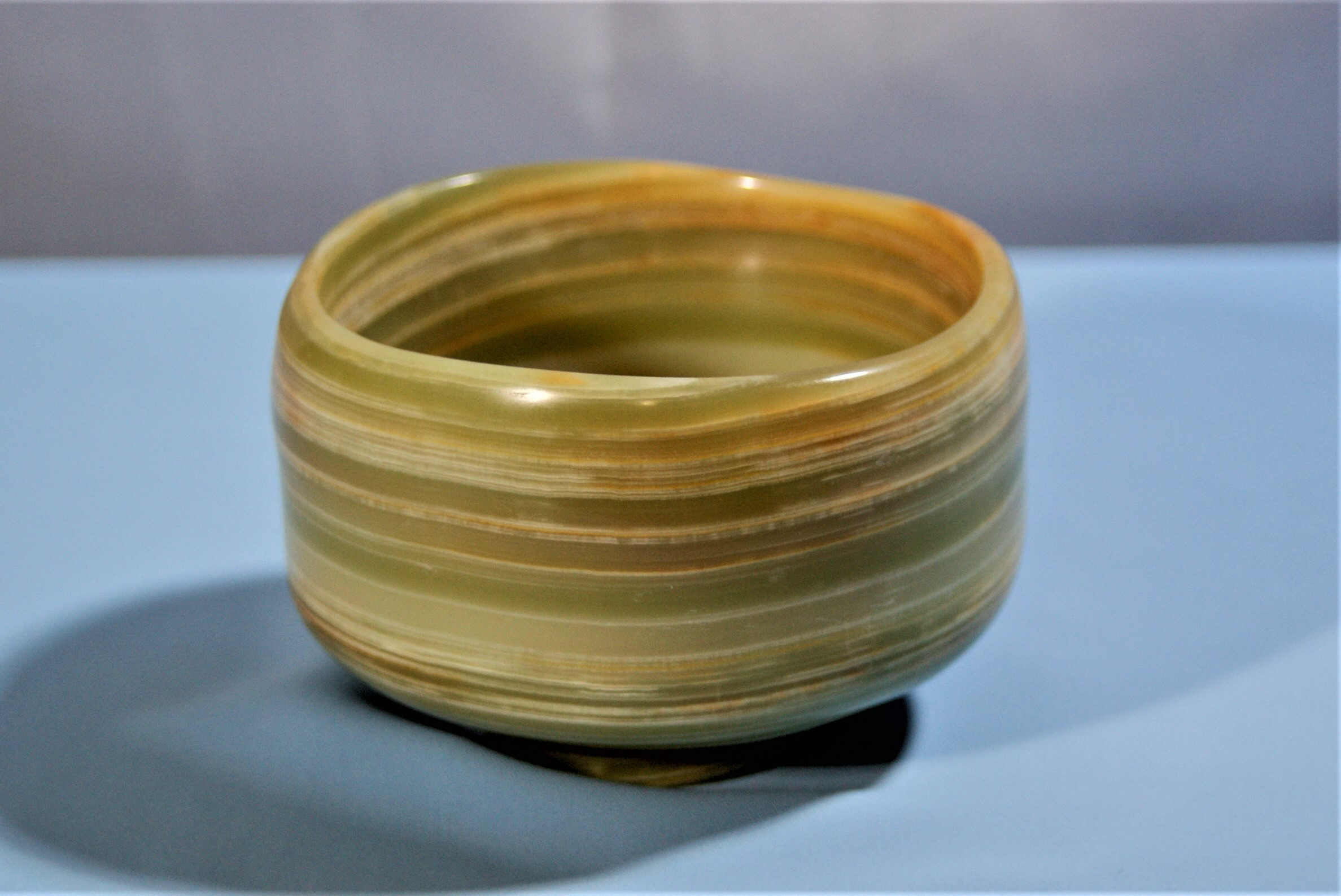 抹茶茶碗　『立秋』天然石オニックス　石の器　彫刻家による手彫りの作品　花器