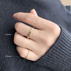 brass ring 1.5mm /真鍮/リング/指輪/槌目/ハンドメイド/シンプル 5枚目の画像