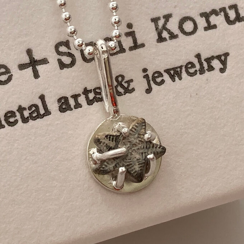 ◇ウミユリの茎化石◇シルバーペンダント◇Pentacrinites Silver