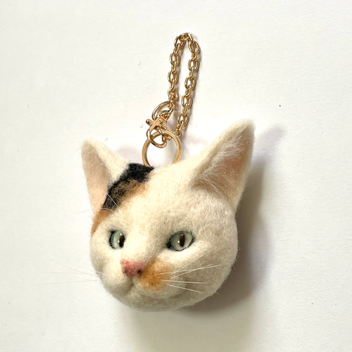 三毛猫の猫バッグチャーム664 猫ブローチ 羊毛フェルト 猫バッグ  