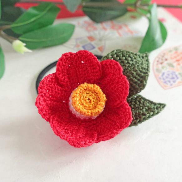 レジン ウサギ ハンドメイド ヘアゴム ブローチ ♡⃛ お花畑のウサちゃん♡⃛ レジン ウサギ ハンドメイド ヘアゴム ブローチ ♡⃛ お花畑の