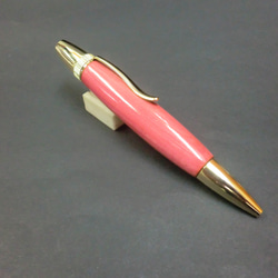 ピンクアイボリー・チヂミ　パトリオットボールペン 1枚目の画像