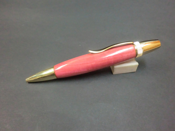 ピンクアイボリー・チヂミ　パトリオットボールペン 2枚目の画像