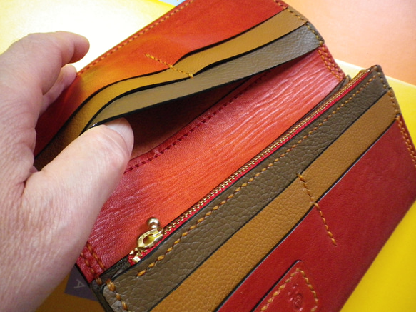 【送料無料】赤牛革の総手縫いオリジナルシンプル本革長財布　ＴＩＯーＮ０４０ 8枚目の画像