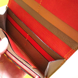 【送料無料】赤牛革の総手縫いオリジナルシンプル本革長財布　ＴＩＯーＮ０４０ 4枚目の画像