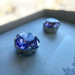 Swarovski® Carré 坦桑石袖扣附禮盒 第1張的照片