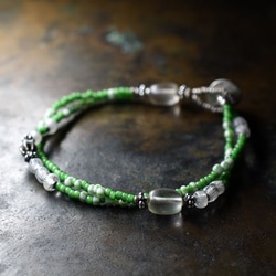 透明波西米亞珠子和醋栗，綠色復古珠子手鍊 第1張的照片