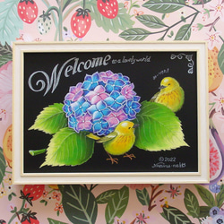 アジサイでかくれんぼ・６月の誕生花・手まり紫陽花・なかよし小鳥・さわやか・メルヘン・癒し・パステル画・一点物・フレーム付 1枚目の画像