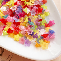 花ビーズ小300個 ビーズ HONEYBEETAIL 通販 1487653｜Creema(クリーマ)