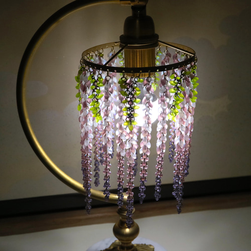 籐のランプ　花置きつき 699365a015ae49d78768159b67bc68