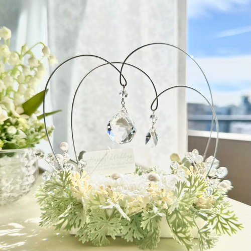 サンキャッチャー♡ハンドメイド「お上品！白いお花のキラキラブーケ♡」 サンキャッチャー♡ハンドメイド「お上品！白いお花のキラキラ