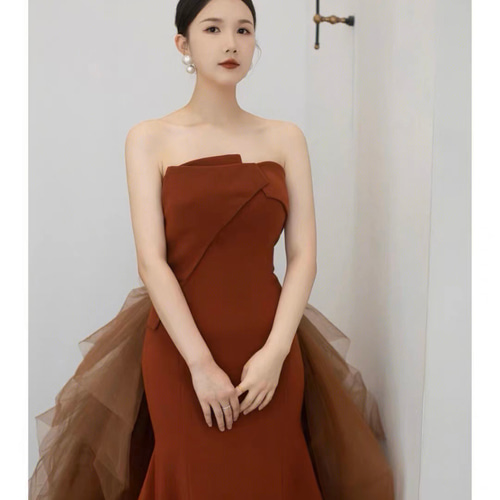 オフショルダー ボリュームトレーン マーメイドドレス ドレス ウララ  