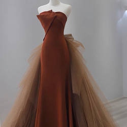 オフショルダー ボリュームトレーン　マーメイドドレス 1枚目の画像